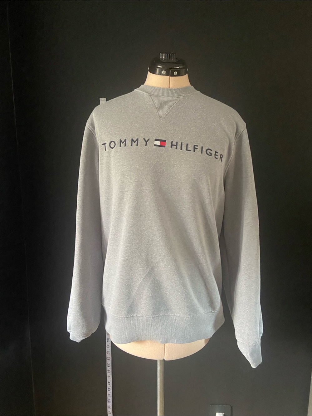 Tommy Hilfiger Grey Logo Crewneck Sweatshirt Size Large